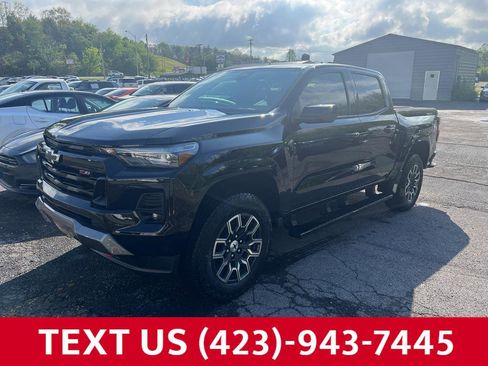 Used 2023 Chevrolet Colorado Z71 w/ Z71 Convenience Package 2 image 1