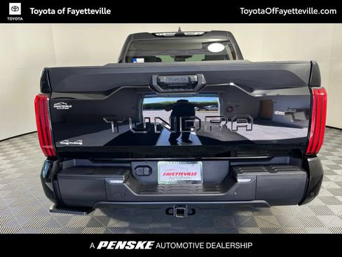Used 2024 Toyota Tundra SR5 w/ SR5 Convenience Package AWD/4WD image 9