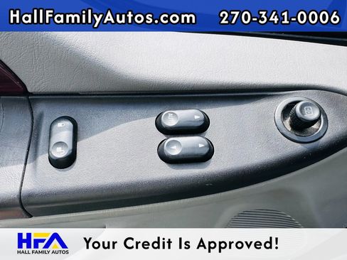 Used 2006 Ford F350 Lariat image 23