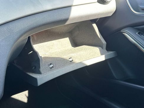 Used 2017 Mercedes-Benz GLA 250 4MATIC image 28