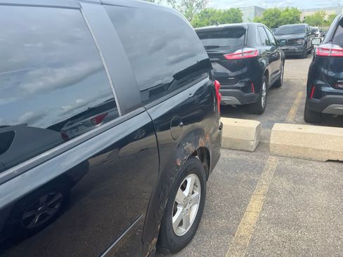 Used 2012 Dodge Grand Caravan SXT FWD image 8