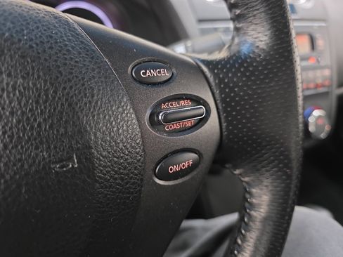 Used 2012 Nissan Altima 3.5 SR image 43