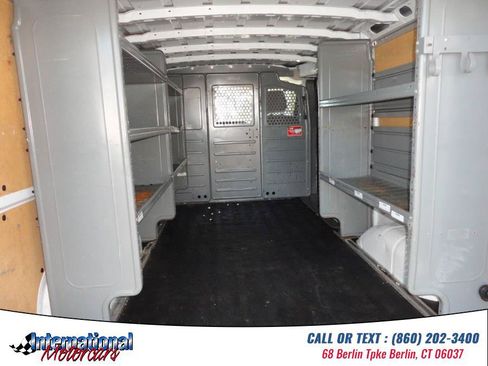 Used 2020 Nissan NV 1500 SV RWD image 17