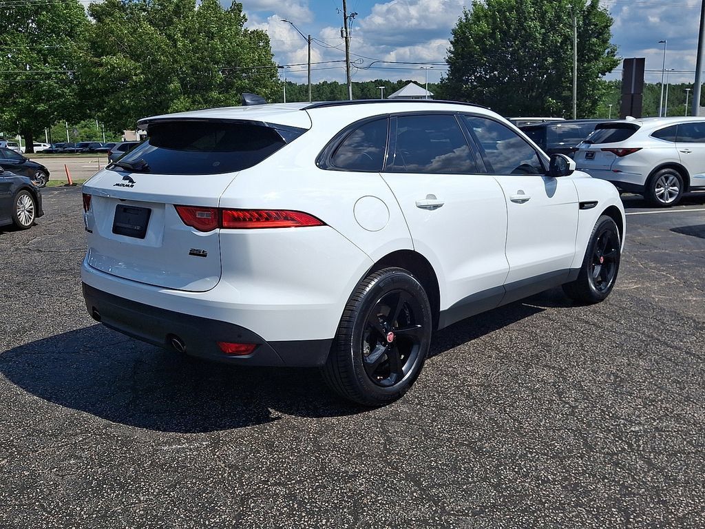 Used 2020 Jaguar F-PACE Premium AWD/4WD image 17