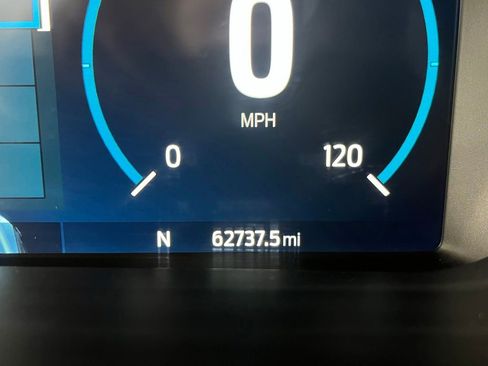 Used 2022 Ford F150 Lariat AWD/4WD image 17