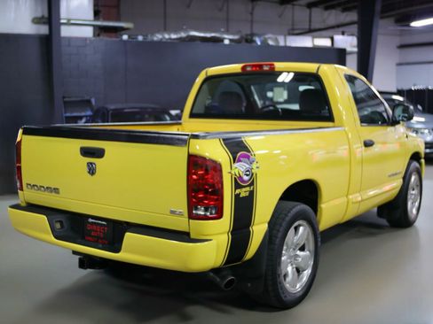 Used 2005 Dodge Ram 1500 Truck SLT w/ Rumblebee Group image 15