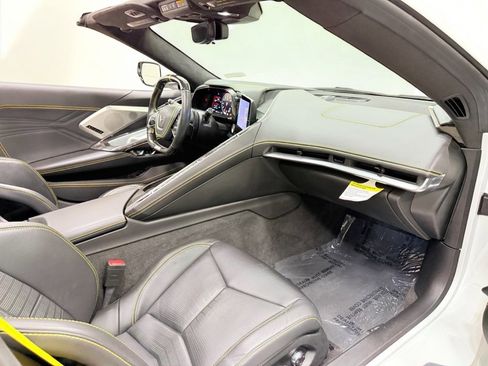 Used 2023 Chevrolet Corvette Z06 image 21