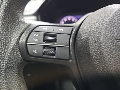 Used 2023 Honda Accord EX image 17