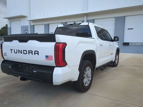 Used 2023 Toyota Tundra SR5 w/ SR5 Premium Package image 5