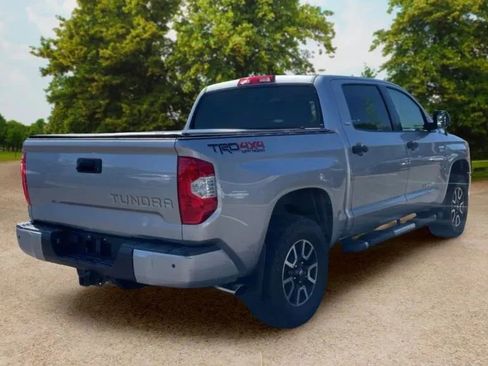 Used 2017 Toyota Tundra SR5 w/ TRD Off Road Package AWD/4WD image 7