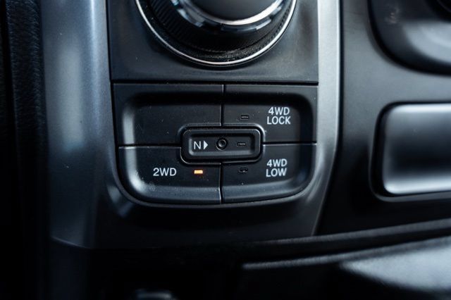 Used 2024 RAM 1500 Warlock AWD/4WD image 22
