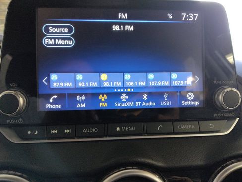 Used 2021 Nissan Sentra SV FWD image 25