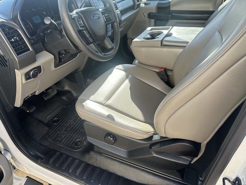 Used 2020 Ford F350 XL w/ Power Equipment Group RWD image 9