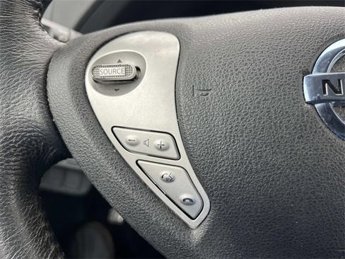 Used 2015 Nissan Leaf S w/ Charge Package image 24