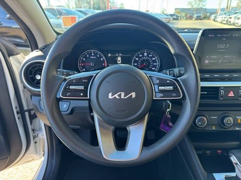 Certified 2024 Kia Forte LXS w/ LXS Technology Package image 26