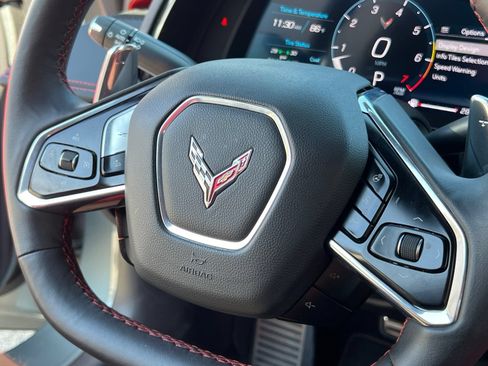 Used 2024 Chevrolet Corvette Stingray Preferred Cpe w/ Z51 Performance Package RWD image 19