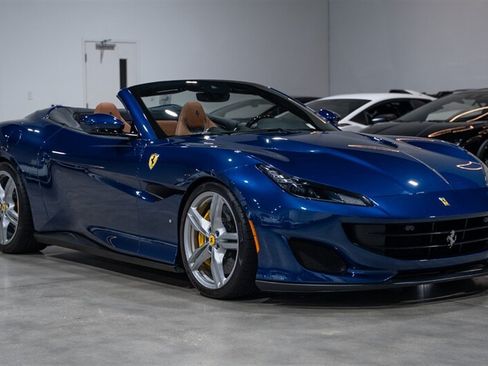 Used 2020 Ferrari Portofino RWD image 76