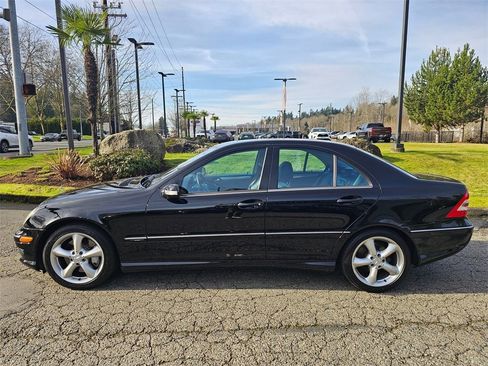 Used 2006 Mercedes-Benz C 230 Sedan image 8