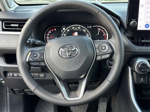 Used 2023 Toyota RAV4 XLE Premium image 13