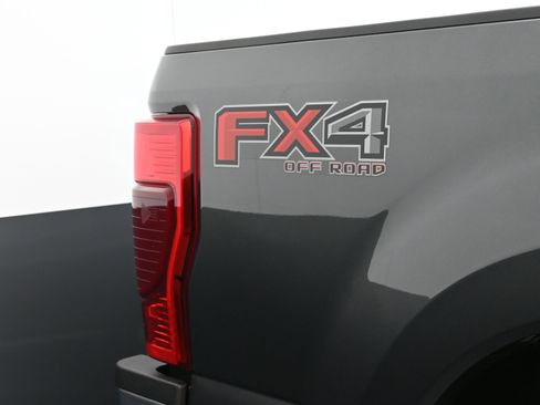 Used 2020 Ford F350 Lariat w/ Lariat Ultimate Package image 47