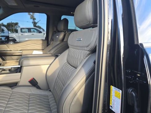 Used 2026 Ford F350 Platinum w/ Platinum Plus Package image 9