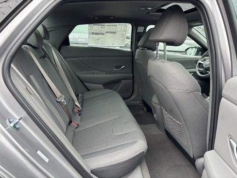 New 2026 Hyundai Elantra SEL Sport image 6