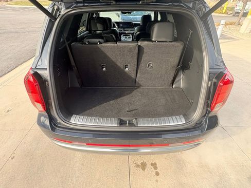 Used 2024 Hyundai Palisade Calligraphy image 7