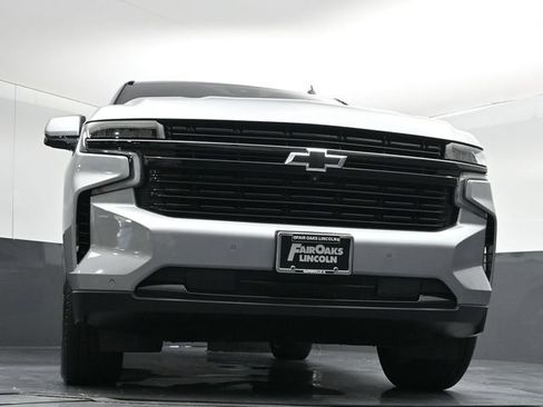 Used 2024 Chevrolet Tahoe RST w/ Luxury Package AWD/4WD image 36