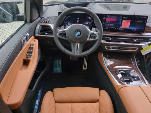 New 2026 BMW X5 M60i w/ Climate Comfort Package AWD/4WD image 16