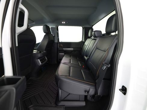 Used 2026 Ford F250 Lariat AWD/4WD image 13