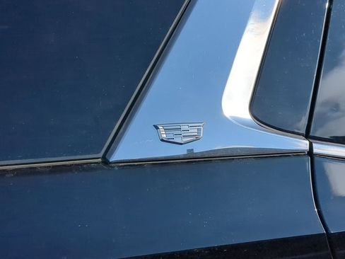 Used 2023 Cadillac Escalade Premium Luxury Platinum image 15