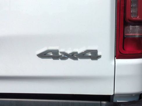 Used 2023 RAM 1500 Laramie AWD/4WD image 9