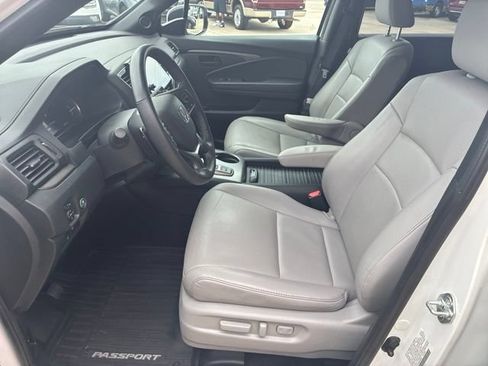 Used 2022 Honda Passport EX-L image 17