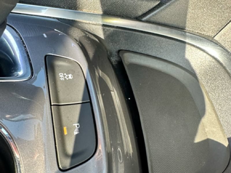 Used 2024 Chevrolet Malibu LT FWD image 17