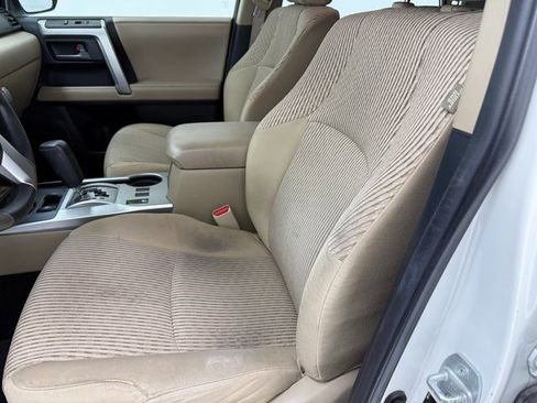 Used 2013 Toyota 4Runner SR5 image 26