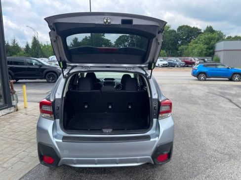 Used 2021 Subaru Crosstrek 2.0i Premium w/ Moonroof Package AWD/4WD image 10