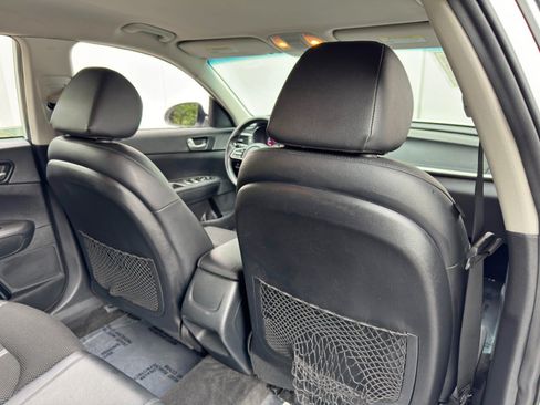 Used 2020 Kia Optima S FWD image 28