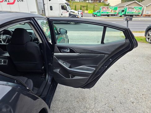 Used 2016 Nissan Maxima 3.5 S image 17