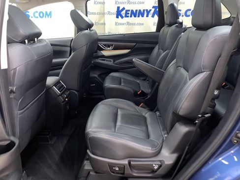Used 2022 Subaru Ascent Touring AWD/4WD image 11