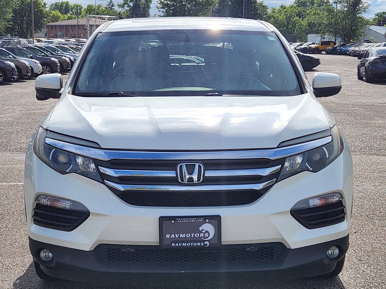 Used 2017 Honda Pilot EX-L image 5