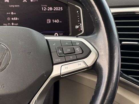 Used 2021 Volkswagen Atlas SEL image 16