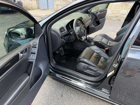Used 2013 Volkswagen GTI Wolfsburg Edition FWD image 31