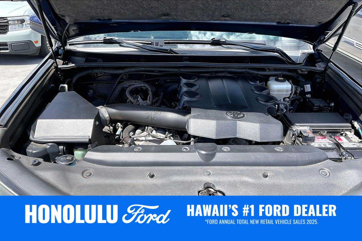 Used 2021 Toyota 4Runner SR5 AWD/4WD image 9