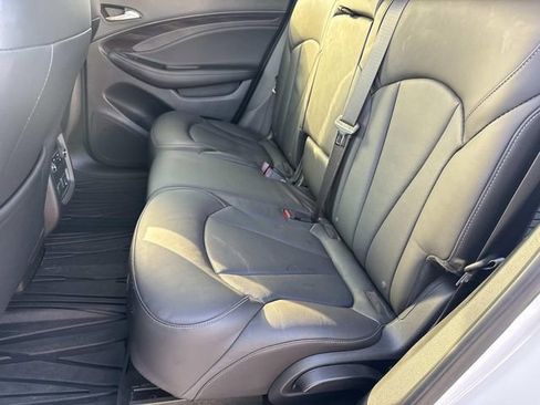 Used 2019 Buick Envision Essence image 11