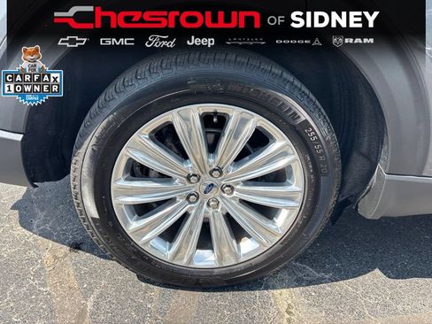 Used 2023 Ford Explorer Limited w/ Limited Technology Package AWD/4WD image 11