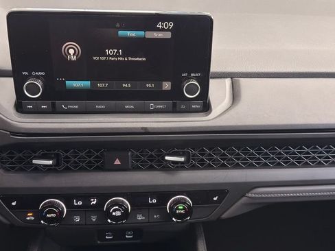Certified 2024 Honda Accord EX image 23