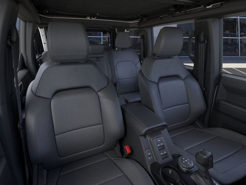 New 2026 Ford Bronco Outer Banks w/ Sasquatch Package image 39