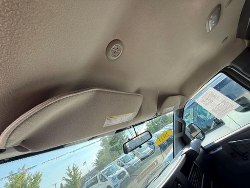 Used 2021 Chevrolet Express 2500 w/ Driver Convenience Package image 27