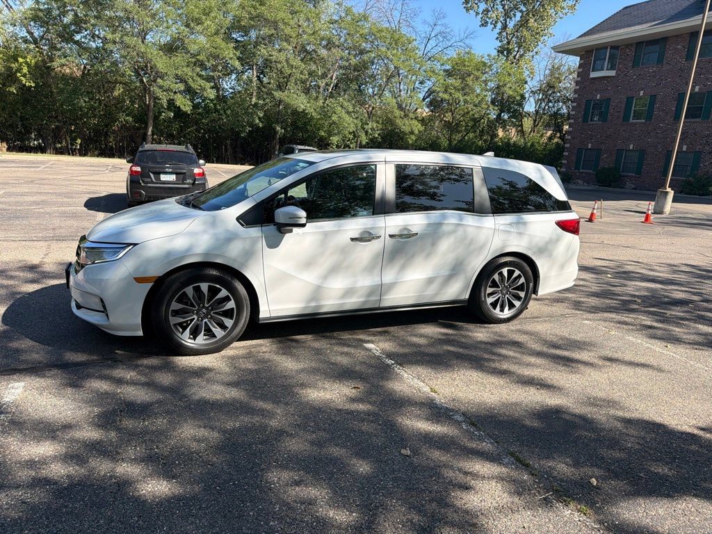 Used 2021 Honda Odyssey EX-L image 1