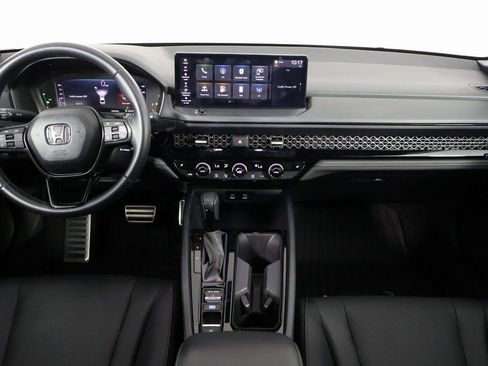 Used 2024 Honda Accord Sport image 8